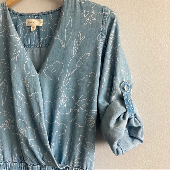 Cloth & Stone Chambray Romper - Picture 6 of 7